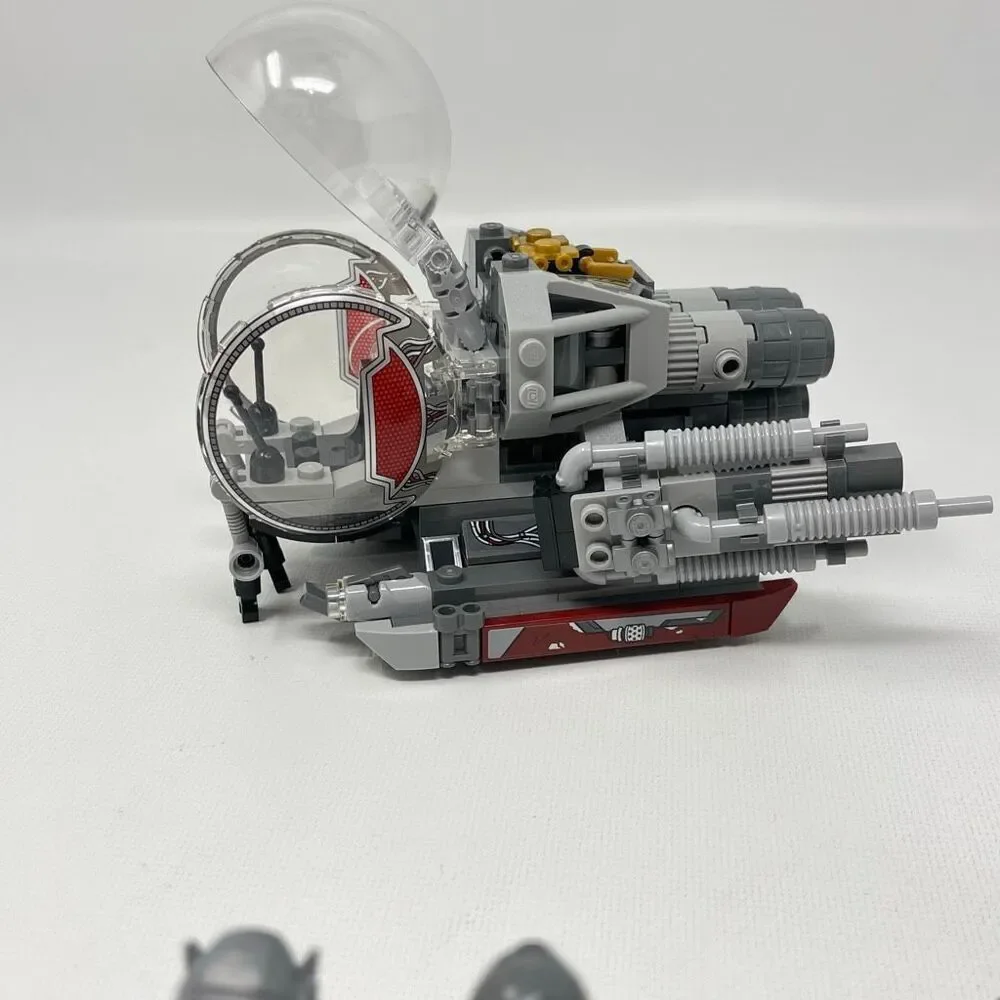 Lego 76109 Ant-Man Quantum Realm Explorers & 76102 Space Station Incomplete